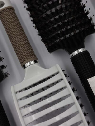 Vented Bristle Brush